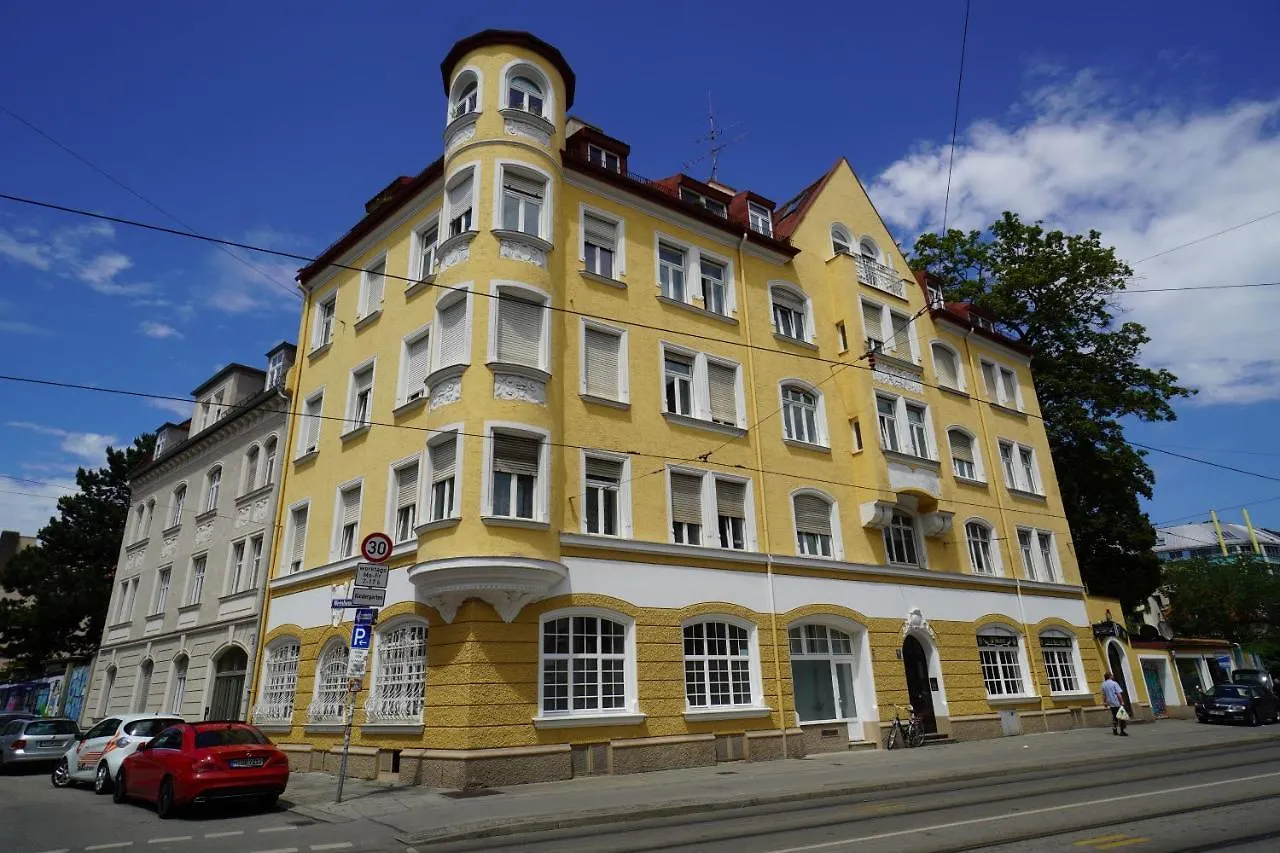 Apartment Homely Stay Studio 3 - Cozy Self-Check-In Studio In Central Munich Germany